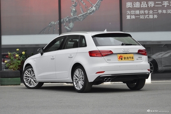 2018款奥迪A3 30周年型1.4T自动Sportback 35TFSI风尚型