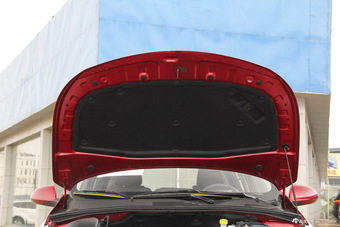 2017款宝骏310 1.5L自动时尚型