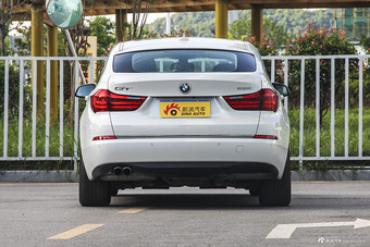 2015款宝马5系GT 2.0T自动528i豪华型