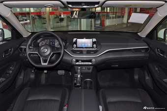 2019款天籁2.0L自动XL舒适版图片