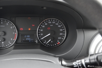 2018款瑞风M3 1.6L手动速运版5座