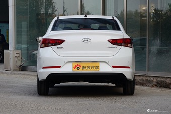2016款现代悦纳 1.4L自动活力版SPORT
