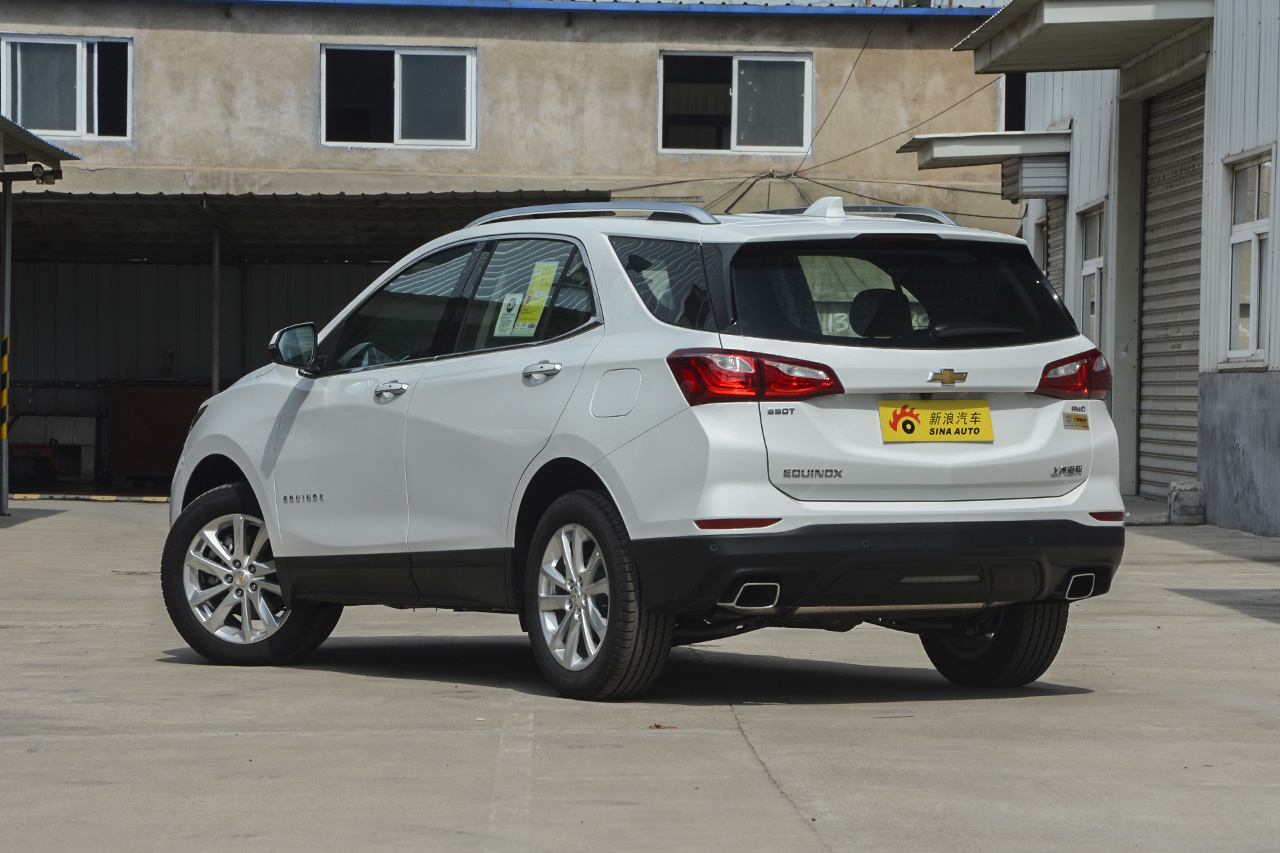 2017款探界者2.0T自动四驱拓界版550T