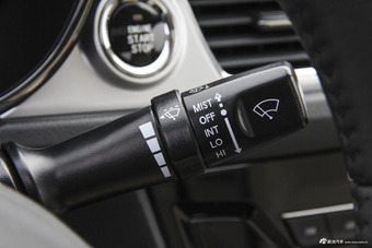 2016款悦翔V7 1.6L自动乐趣型国IV