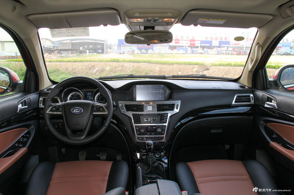 2017款揽福1.9T手动柴油两驱旗舰版7座