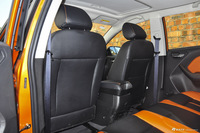 2016款东南DX3 1.5L手动旗舰型