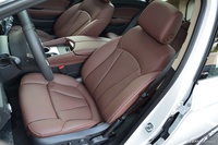 2017款昂科威2.0T自动四驱豪华型28T 雪域白