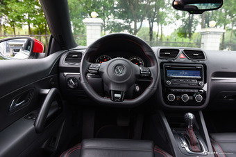 2013款尚酷 2.0TSI GTS