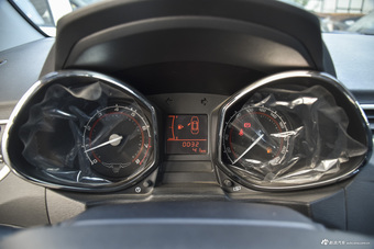 2015款艾瑞泽3 1.5L手动够劲版