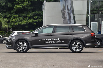 2017款蔚揽2.0T自动四驱拓行版380TSI