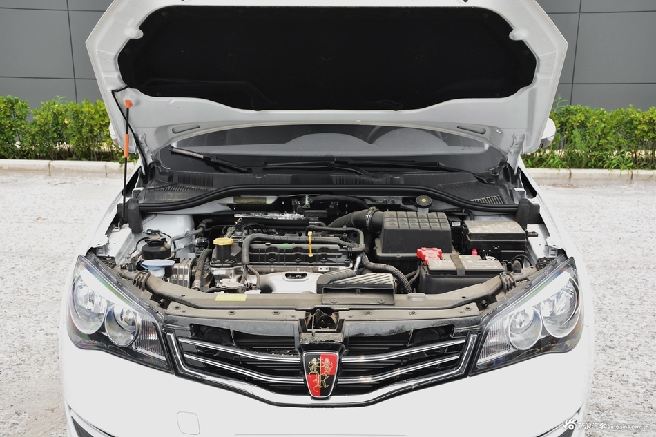 2015款荣威350 1.5L自动豪华天窗版