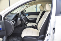 2016款悦翔V7 1.6L自动乐享型国V