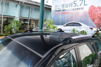 2014款荣威W5 1.8T自动四驱豪域特装版 