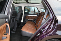 2017款哈弗H8 2.0T自动汽油四驱尊享型