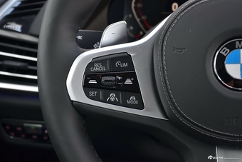 2019款宝马X5 3.0T自动 xDrive40i 尊享型 M运动套装