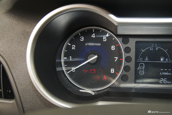 2016款风神AX3 1.5L自动尚酷型