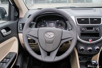 2016款和悦A30 1.5L手动舒适型 国V 典雅白