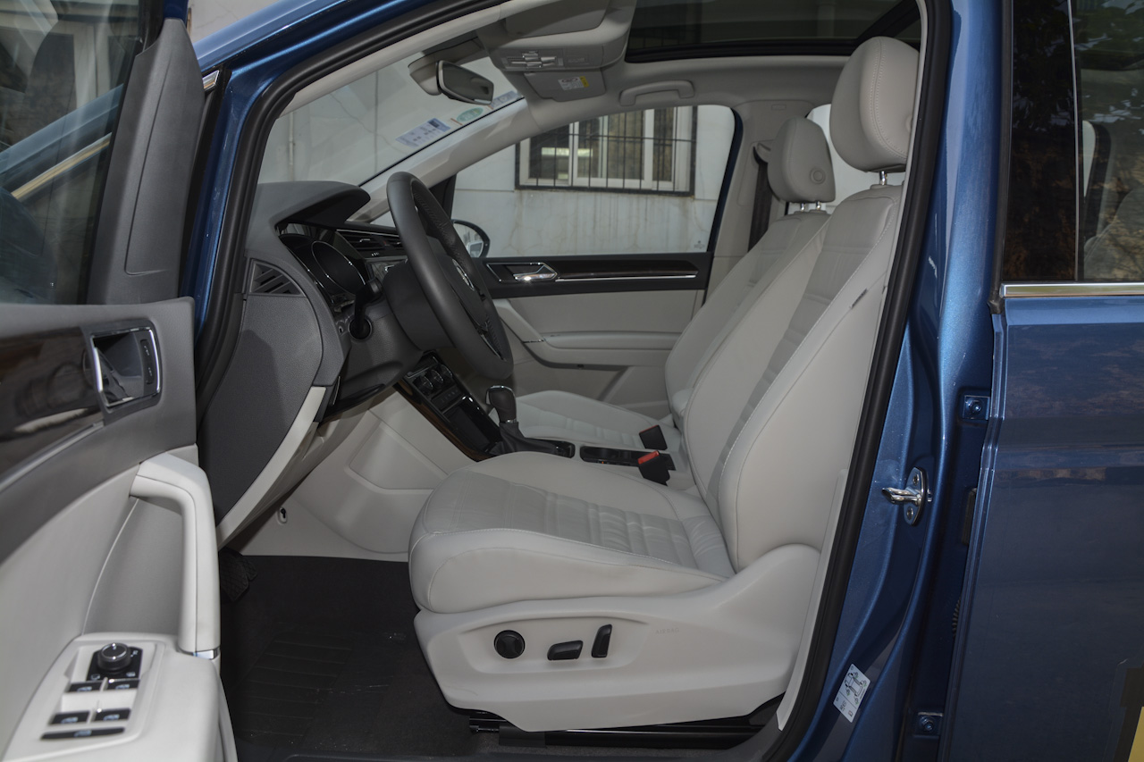 2018款途安L 1.4T自动豪华版280TSI