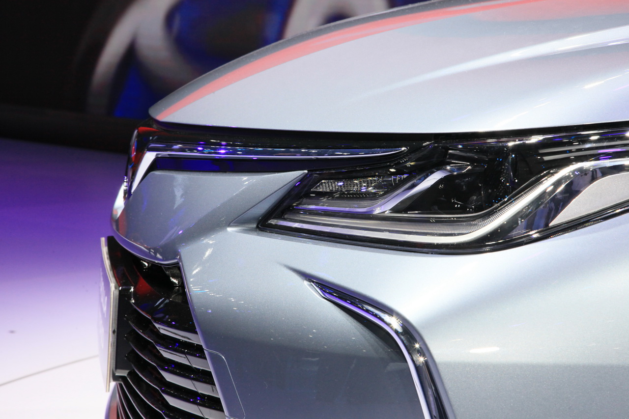 2018广州车展实拍：卡罗拉双擎