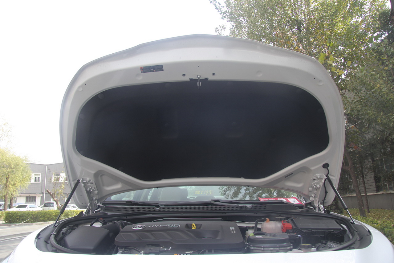 2016款君越1.8L自动30H豪华型