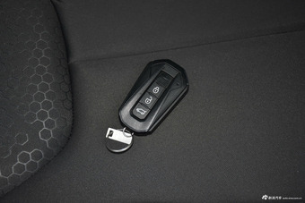 2016款驭胜S330 1.5T自动两驱舒适版