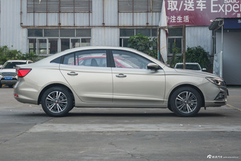 2019款荣威i5 1.5L手动4G互联朗豪版