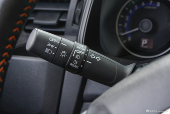 2018款飞度1.5L CVT潮跑+版