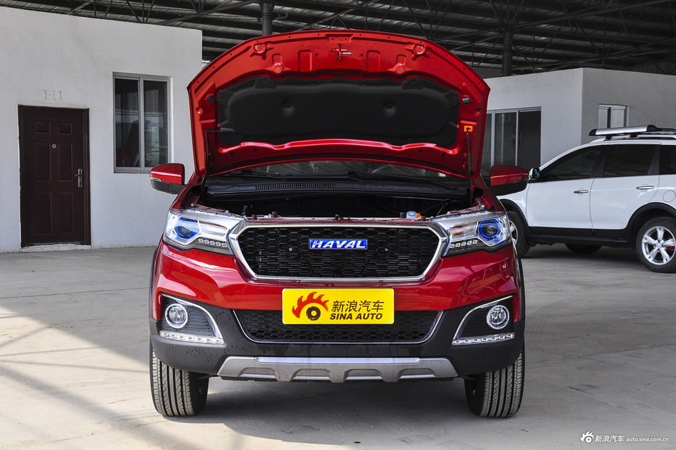 2016款哈弗H1 1.5L手动豪华型蓝标改款 爵仕红