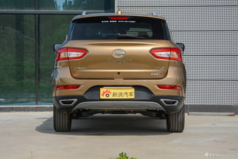  2017款传祺GS4 1.5T手动两驱豪华版235T