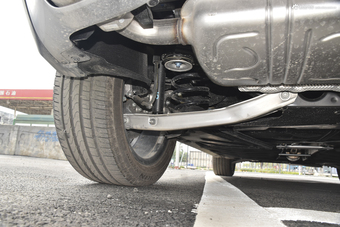 2017款奔驰GLA级 GLA200 1.6T自动时尚型