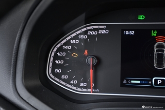 2017款瑞虎7 SPORT 1.5T自动尊贵版