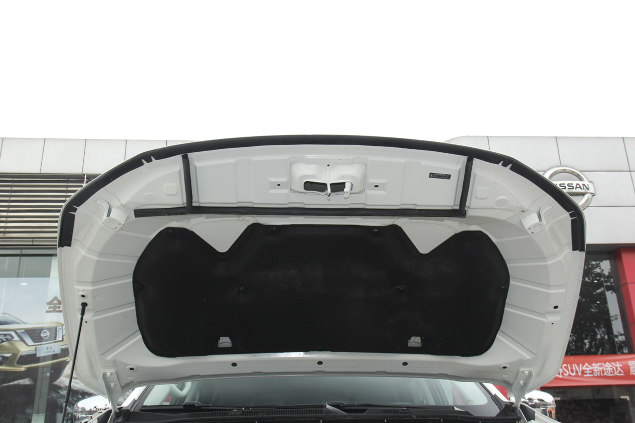 2018款途达 2.5L自动四驱旗舰版