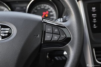 2017款奔腾B30 1.6L 自动豪华型