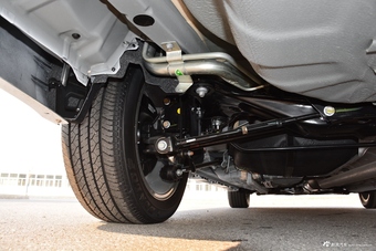 2016款睿骋1.8T自动智享版尊雅型