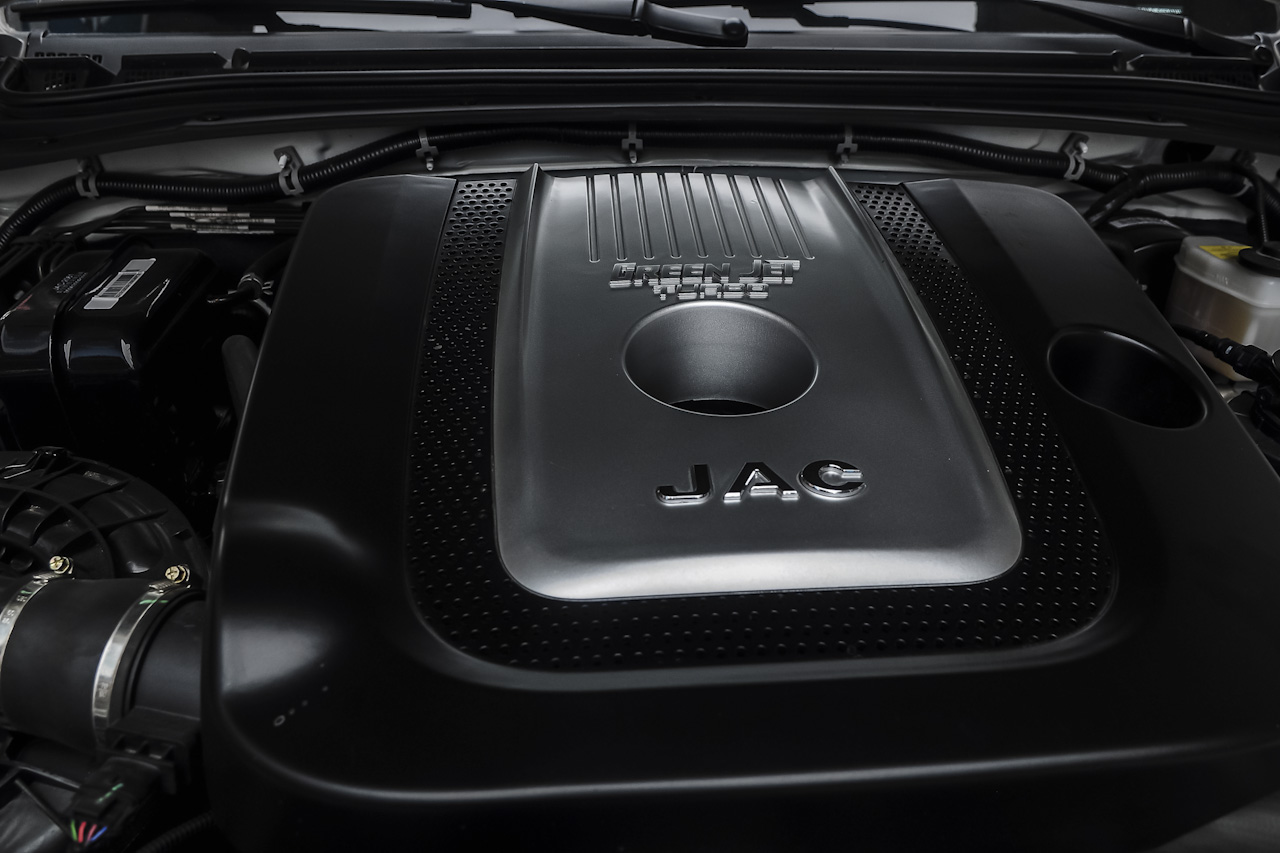 2016款 帅铃T6 2.0T柴油创客版豪华型D19TCID6