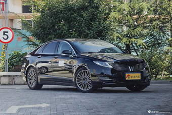 2016款林肯MKZ 2.0T自动尊耀版