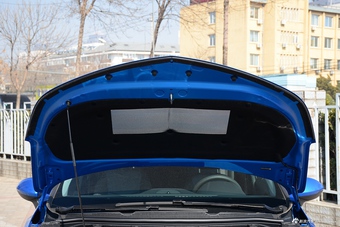 2017款科鲁兹两厢1.5L 自动先锋天窗版