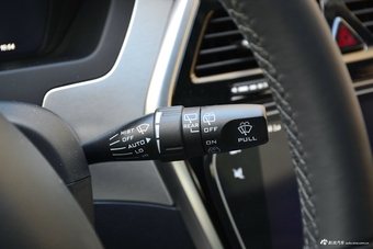 2018款腾势500 荣耀版