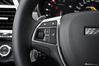 2017款哈弗H9 2.0T自动汽油尊享型5座