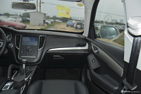 2016款众泰SR7 1.5T自动魔方之路版