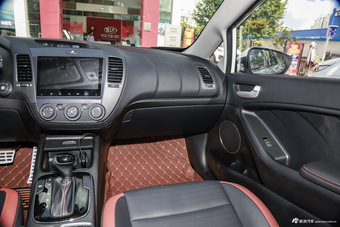 2016款起亚K3 1.4T自动GLS