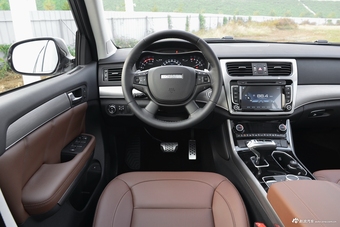 2017款哈弗H8 2.0T自动汽油四驱悦享型