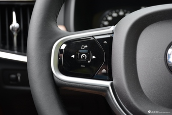 2019款沃尔沃S90 2.0T自动T5智尊版