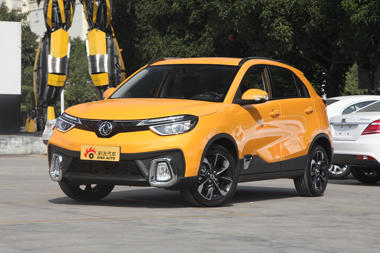 2017款风神AX4 1.6L手动潮尚型