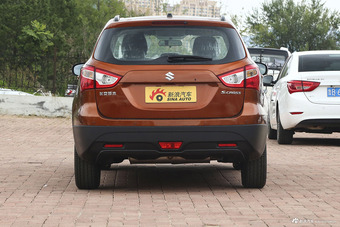 2017款骁途1.6L自动两驱都市时尚型