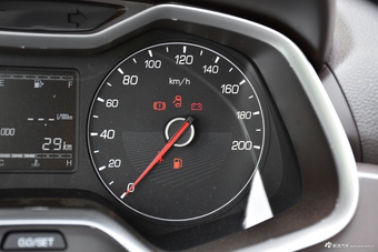 2017款宝骏310W 1.5L手动舒适型