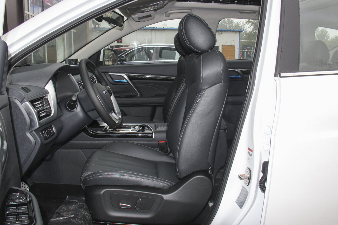 2018款君马SEEK 5（赛克5）1.5T自动领耀版