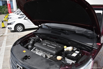 2017款宝骏560 1.5T DCT尊享型