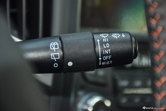 2016款风神AX3 1.5L手动致酷型