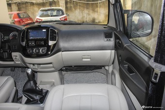 2016款菱智M3 1.6L手动舒适型国五